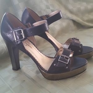 Jessica Simpson heels